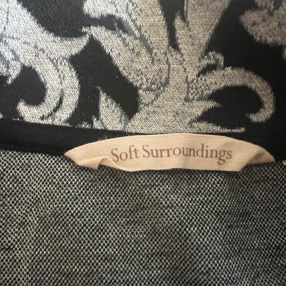 Soft Surroundings Black Grey Swirls Floral Dressy Pullover 1/4 zip L - Picture 5 of 7